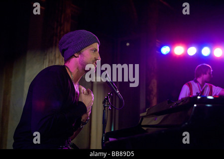 Kanadischer Popmusiker Daniel Powter die live auf Radio Pilatus Showcase im Hotel Schweizerhof, Luzern, Schweiz Stockfoto