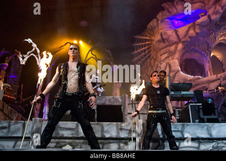 DJ Bobo auf seiner "Vampires Alive Tour 2008", Leben in der Swiss Life Arena Luzern, Schweiz Stockfoto