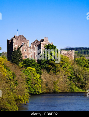 Doune Castle und der Fluß Teith, Doune, Stirlingshire, Schottland. Stockfoto