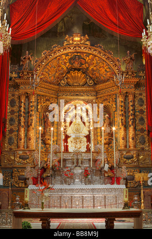 Altar mit der Madonna im Wallfahrtsort Las Nieves in der Nähe von Santa Cruz De La Palma, La Palma, Kanarische Inseln, Spanien Stockfoto