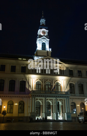 Riga City Council, Rigas Kuppel in der Nacht, Rathausplatz, Ratslaukums, Altstadt Vecriga, Riga, Lettland, Baltikum Stockfoto