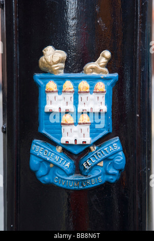 Dublin-Wappen auf eine Straße Post, Dublin, Irland Stockfoto