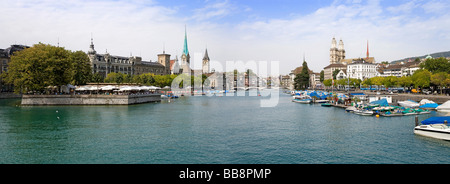 Altstadt von Zürich am Fluss Limmat, Schweiz, Europa Stockfoto