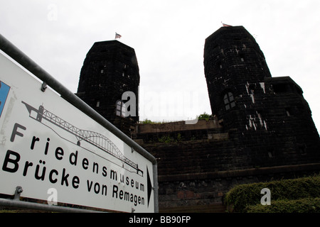 Die Website der die berühmte Brücke von Remagen über den Rhein bei Remagen in Deutschland Stockfoto