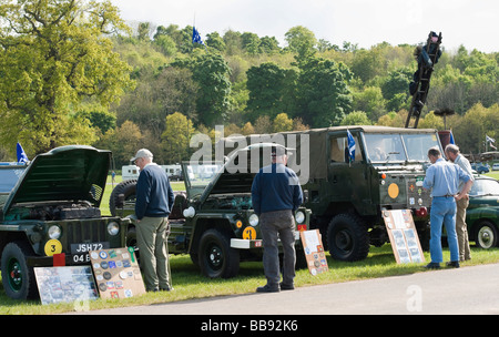 Grenzen Vintage Tractor Show 2009 Union Showground Kelso Schottland militärische Landrover Einträge Stockfoto