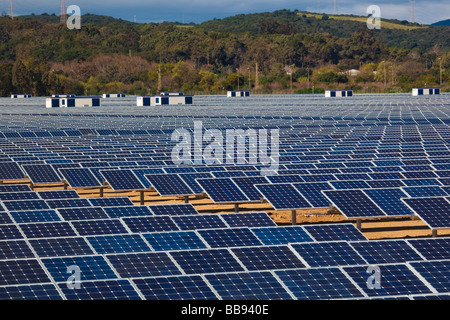 Solar Energiezentrum in der Nähe von Guadarranque San Roque Provinz Cadiz Spanien Stockfoto