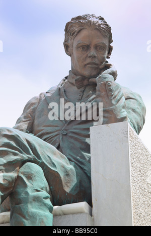 Statue von Federico Garcia Lorca 1898 bis 1936 des Bildhauers Antonio Martinez Villa Fuente Vaqueros Provinz Granada Spanien Stockfoto