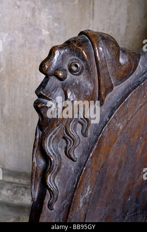 Chor Stand ausführlich die St.Mary Kirche, Swinbrook, Oxfordshire, England, UK Stockfoto