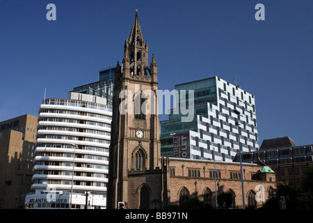 Kirche unserer lieben Frau und St. Nikolaus aka "The Sailors Kirche', Pier Head, Liverpool, Merseyside, Großbritannien Stockfoto