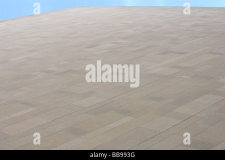 Eine Spanne von flachen Beton bis zum Horizont. Stockfoto