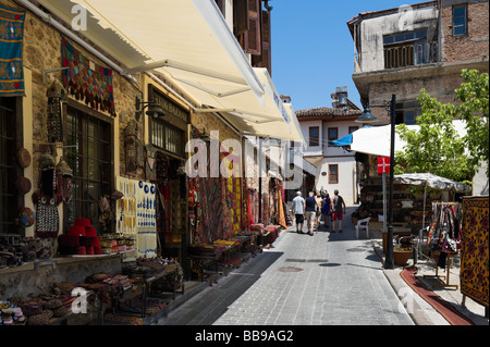 Geschäfte in Kaleici (Altstadt), Antalya, Mittelmeerküste, Türkei Stockfoto