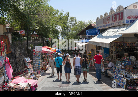 Geschäfte in Kaleici (Altstadt), Antalya, Mittelmeerküste, Türkei Stockfoto