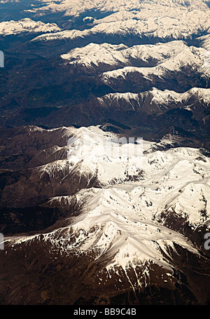 Gebirgskette der Pyrenäen in Spanien Schnee bedeckt Stockfoto