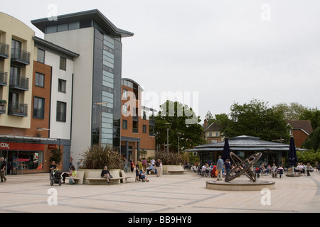 das Forum Horsham Forum Stadtzentrum High Street einkaufen Sussex England uk gb Stockfoto