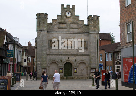 CARFAX Horsham Stadtzentrum High Street einkaufen Sussex England uk gb Stockfoto