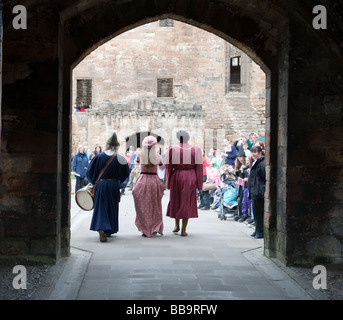 Heimkehr Schottland mittelalterliche Veranstaltung in Linlithgow Palace, Schottland Stockfoto