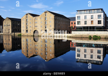 Hebble und Calder Navigation Lager Regeneration und Entwicklung bei Wakefield West Yorkshire Stockfoto