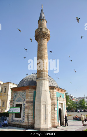 Yali-Moschee, Konak-Platz, Konak-Bezirk, Izmir, Provinz Izmir, Republik Türkiye Stockfoto