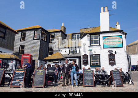 Das "Sloop Inn" in "St. Ives" Cornwall Stockfoto