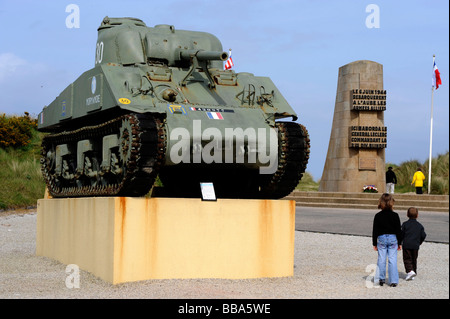 D-Day Sherman M4 Panzer General Leclerc von Saint Martin de Varreville französische Landung Strand Utah Beach Manche Normandie Frankreich des zweiten Weltkriegs Stockfoto