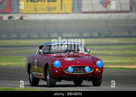 Ein 1956 Ferrari 250 GT Boano Coupé auf einer Shell Historic Challenge-Veranstaltung. Stockfoto