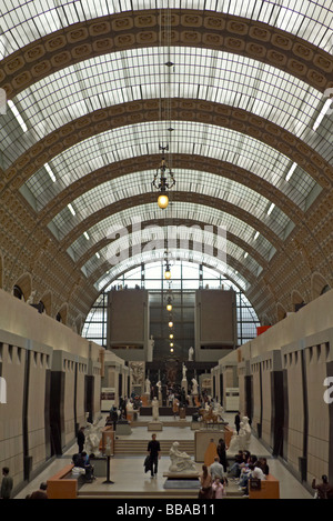 Das Musee d Orsay in Paris eine der wichtigen Galerien in Paris früher ein Bahnhof Stockfoto