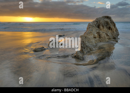 Felsen am Strand von El Cotillo, Fuerteventura, Kanarische Inseln, Spanien, Europa Stockfoto