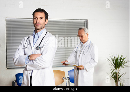 Ärzte im Wartezimmer Stockfoto