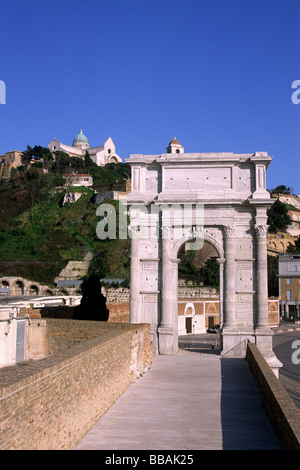 Italien, Le Marche, Ancona, Trajans Bogen Stockfoto