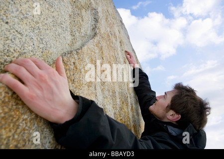 Kletterer frei klettern boulder Stockfoto