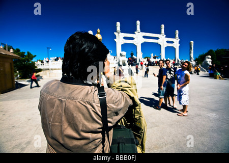 China, Provinz Zejiang, Zhoushan-Präfektur, Mount Putuo. Statue von Guan Yin auf Zizhulin (紫竹林). Stockfoto