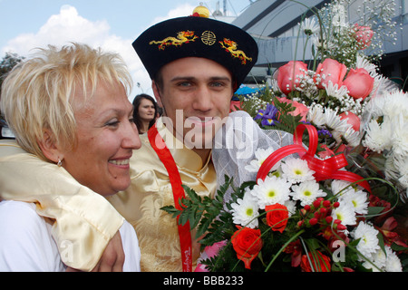 Nach seiner Ankunft in Kiew, Ukraine, gewann der Boxer Wasyl Lomachenko die olympische Goldmedaille für sein Land in Peking im 57 kg Federgewicht und Val Barker bester Boxer P4p Cup Stockfoto