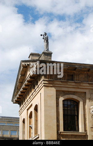 Die Gebäude in Oxford, Clarendon ursprünglich untergebracht der Oxford University Press, aber nun von der Bodleian Library verwendet Stockfoto