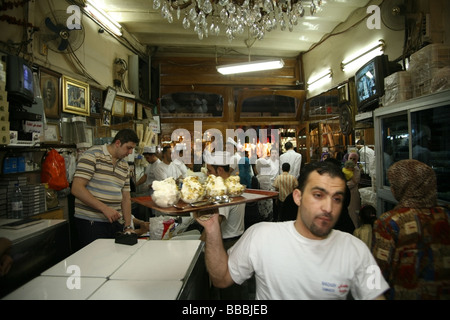 Bakdash Eisdiele im Hamidiyya Souq Damaskus Syrien Stockfoto