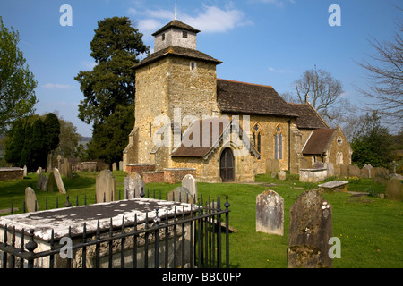 St. Johannes-Evangelist-Kirche Wotton Surrey England Stockfoto