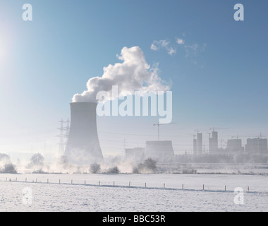 Kohle-Kraftwerk im winter Stockfoto