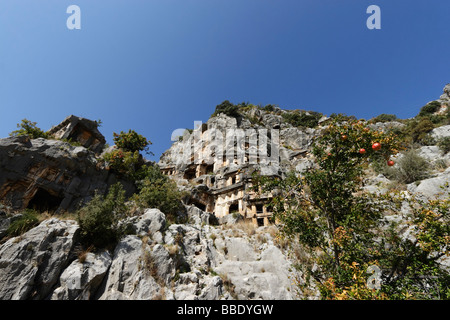 Die lykischen felsige Gräber. Anatolien, die Ruinen. Myra, Grünkohl, Türkei. Stockfoto