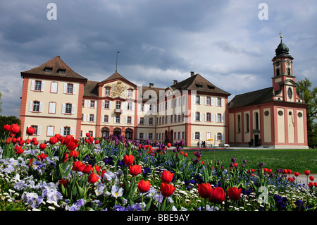 Schloss mit Schloss Kirche, Insel Mainau, Baden-Württemberg, Deutschland, Europa Stockfoto