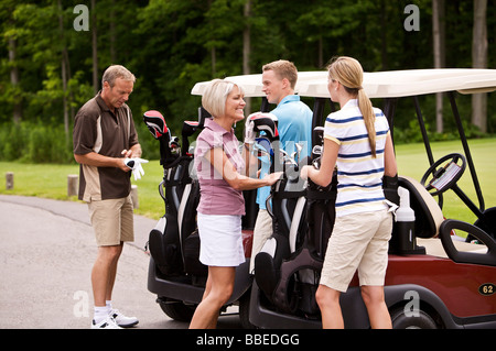 Menschen Golfen, Burlington, Ontario, Kanada Stockfoto