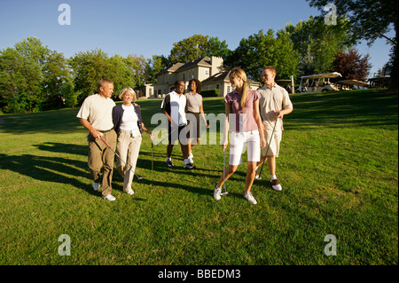 Menschen auf Golfplatz, Burlington, Ontario, Kanada Stockfoto