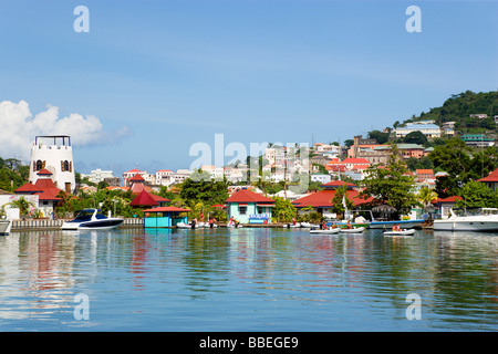 Antillen Karibik Grenadine Grenada St George Peter de Savary Marina Öko-Touristen in Schlauchboote überlassen Küste erkunden Stockfoto