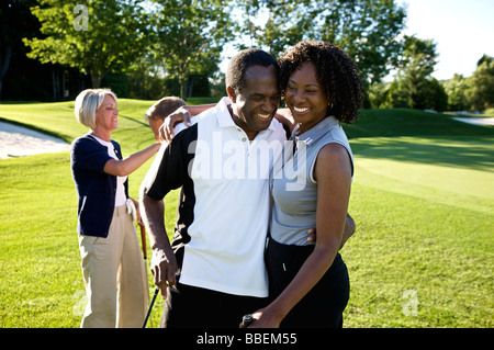 Paare auf Golfplatz, Burlington, Ontario, Kanada Stockfoto