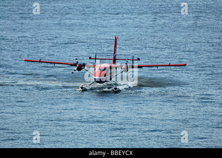 Wasserflugzeuge sind häufig auf Burrard Inlet in Vancouver British Columbia Kanada. Stockfoto