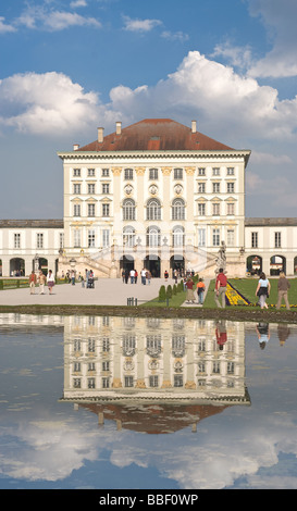 Schloss Nymphenburg als Symbol der deutschen Kultur in München Stockfoto