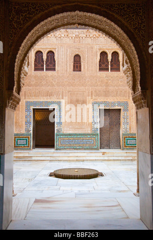 Patio del Cuarto Dorado in der Alhambra in Granada Spanien Stockfoto