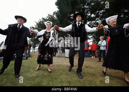 Bretonische Trachten, Musik und Tanz, Volksfest, Morbihan, Frankreich Stockfoto