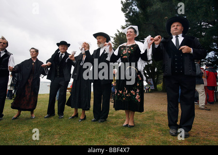 Bretonische Trachten, Musik und Tanz, Volksfest, Morbihan, Frankreich Stockfoto