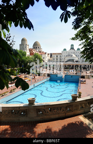 Überblick über das Gellertbad in Budapest Ungarn Stockfoto