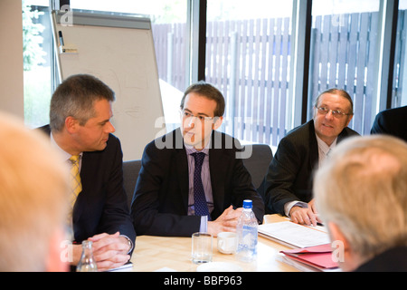 Britische und isländischen Banker und Beamten haben ein Treffen, um die Finanzkrise zu diskutieren Stockfoto