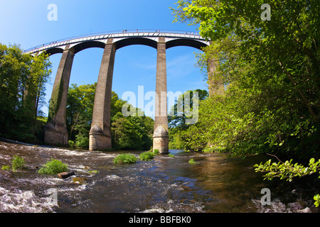 Ansicht der Pontcysyllte Aquädukt überqueren Fluss Dee in der Nähe von Llangollen Wales Cymru UK United Kingdom GB Großbritannien britische Inseln Stockfoto